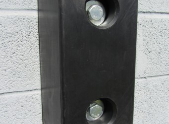 A003 Dock Bumper