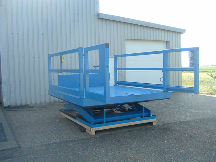 Loading Bay Scissor Lift